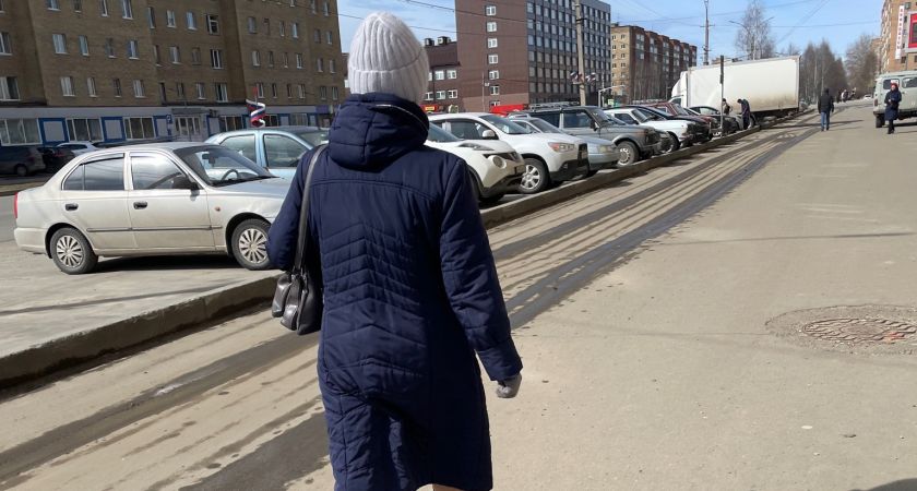 Пенсионеры получили пенсии за июнь и схватились за сердце