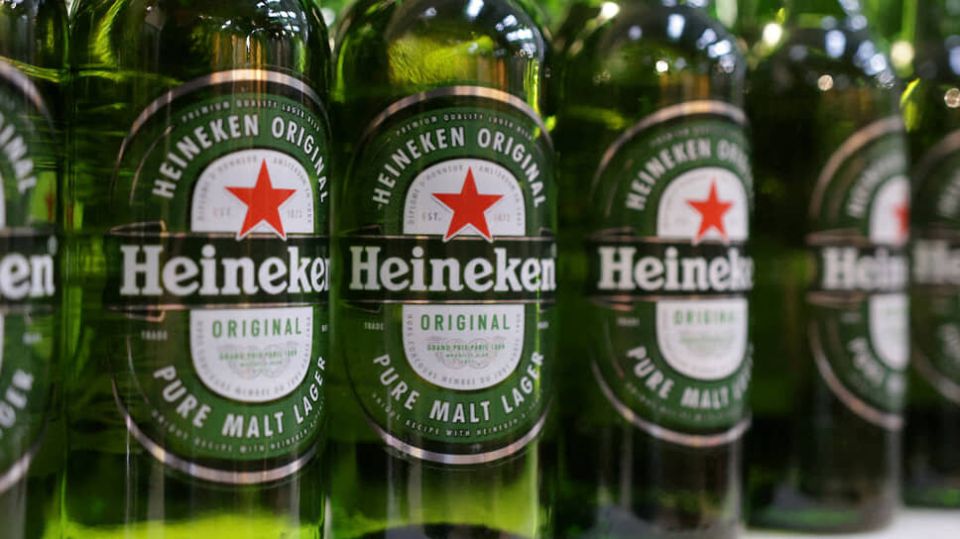 Heineken фиксирует снижение объемов продаж пива