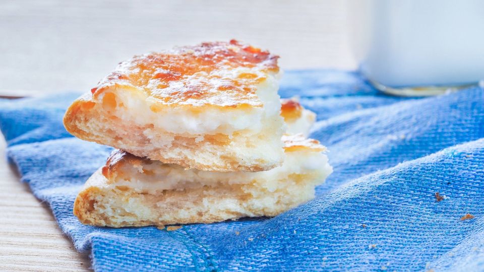 Королевская ватрушка из рисовой муки не уступит обычной: нежная выпечка без лишних калорий