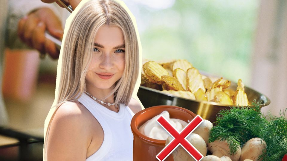 Забудьте о грибах и сметане: вот что кладут в жареную картошку мудрые хозяйки