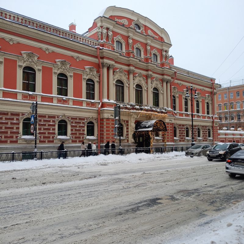 ����������� �� ������ �����-����������