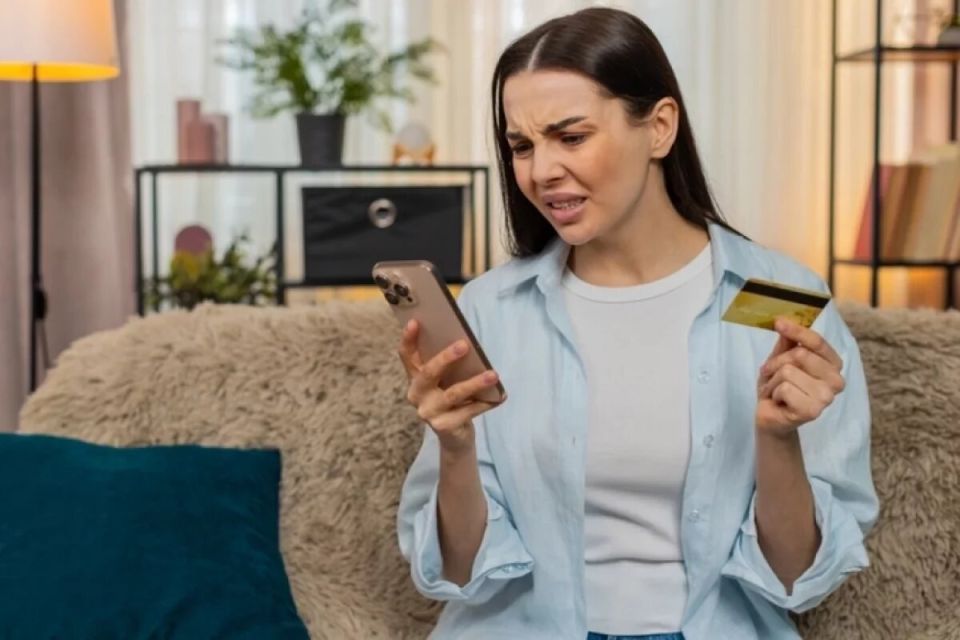 Как избежать проблем с блокировкой карты при переводах