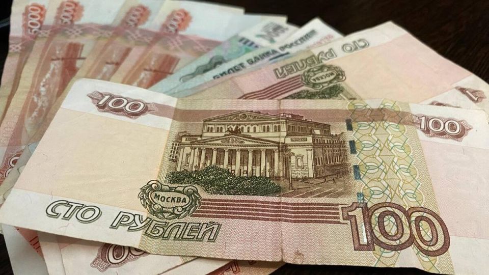 Как сохранять пенсионные баллы: простая сумма дохода в месяц