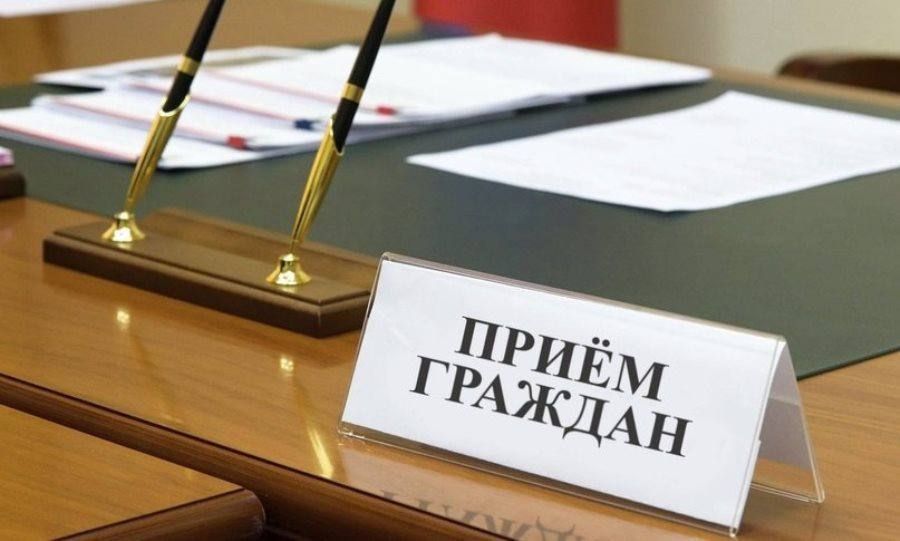  !.           15:00  18:00