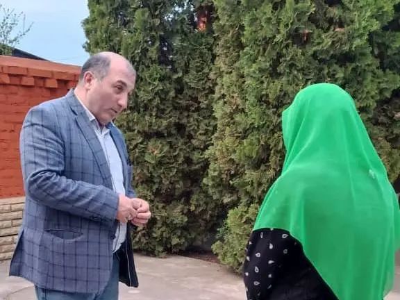 С родными выехавшего в Сирию гражданина провели встречу в Малгобекском районе