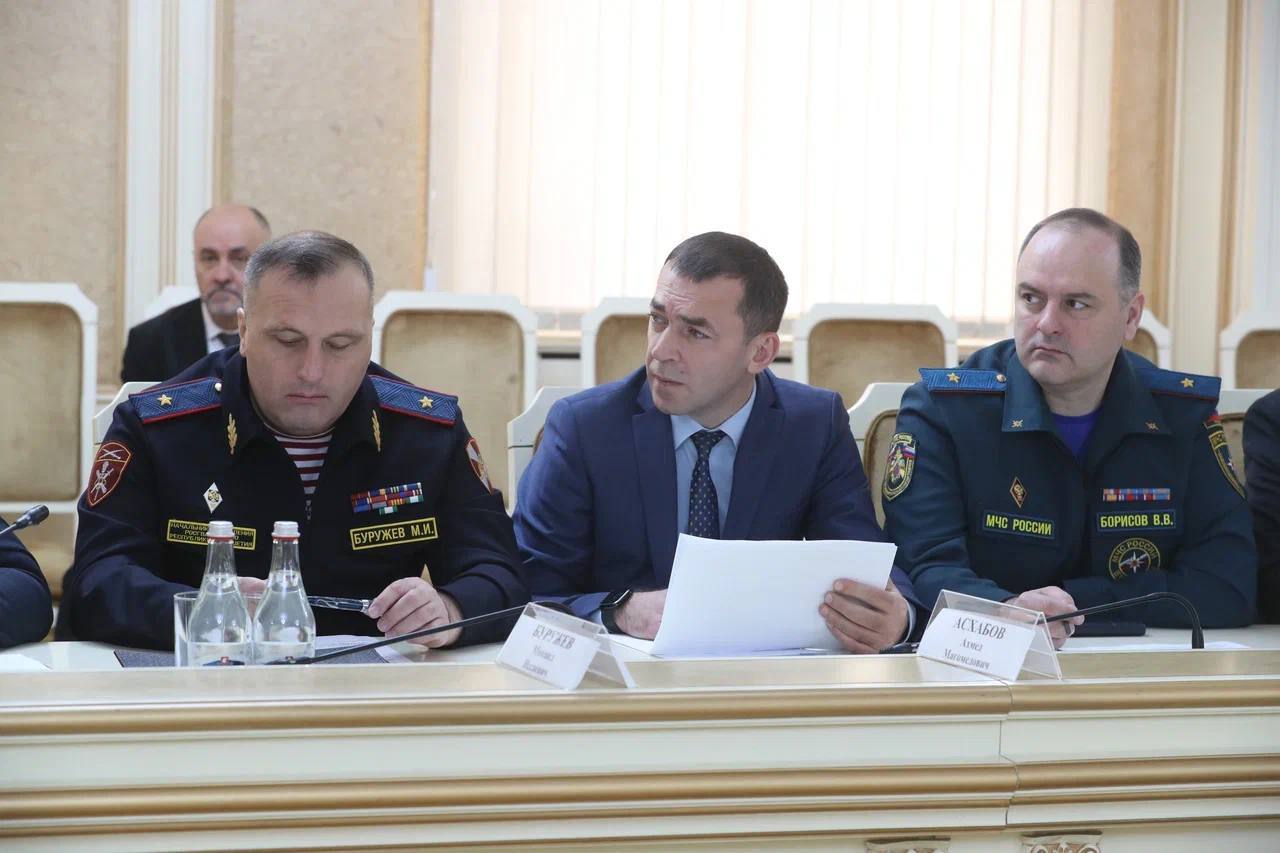 Руководитель следственного управления СК России по Республике Ингушетия принял участие в заседании постоянно действующего координационного совещания по обеспечению правопорядка в регионе Руководитель следственного управления СК России по Республике Ингушетия принял участие в заседании постоянно действующего координационного совещания по обеспечению правопорядка в регионе