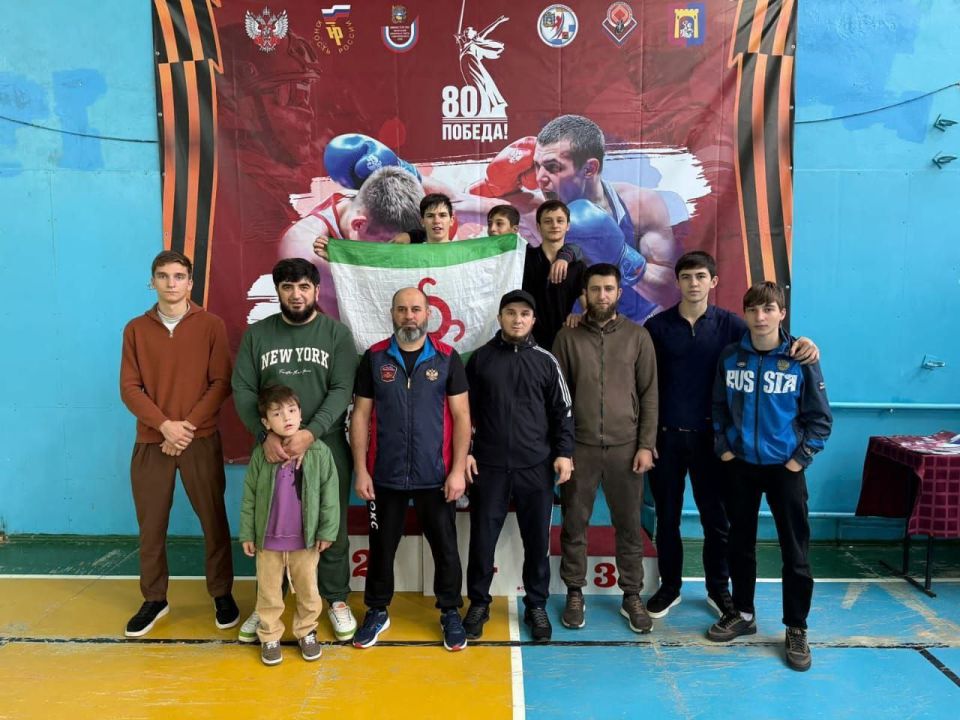 Сборная Ингушетии по боксу успешно выступила на всероссийских соревнованиях