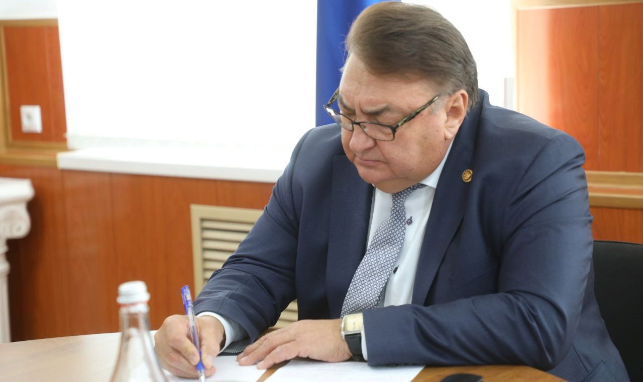 Владимир Сластенин на личном приёме граждан поручил оперативно решить обращения жителей Ингушетии