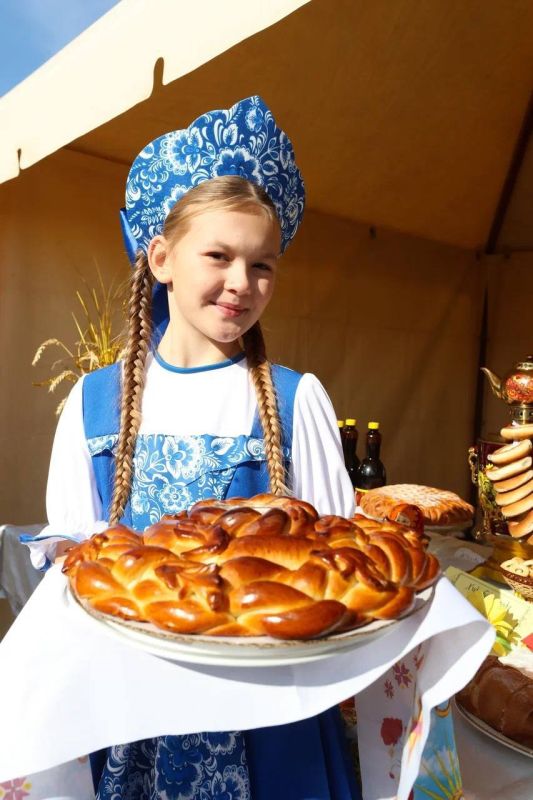 Сотрудник следственного управления принял участие в праздничном мероприятии, посвященном Дню народного единства Сотрудник следственного управления принял участие в праздничном мероприятии, посвященном Дню народного единства