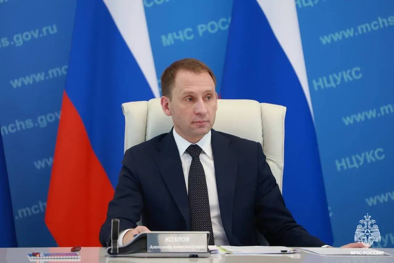 МЧС России и Минприроды поддерживают установление противопожарных расстояний шириной не менее 100 метров от зданий и сооружений до лесных насаждений МЧС России и Минприроды поддерживают установление противопожарных расстояний шириной не менее 100 метров от зданий и сооружений до лесных насаждений