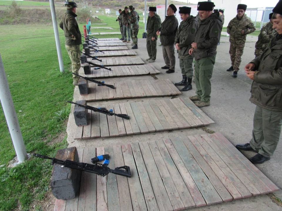 Казаки Ингушетии прошли военную подготовку Казаки Ингушетии прошли военную подготовку
