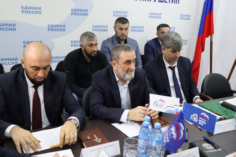 Председатель Народного Собрания РИ Магомет Тумгоев провел прием граждан по вопросам ЖКХ Председатель Народного Собрания РИ Магомет Тумгоев провел прием граждан по вопросам ЖКХ