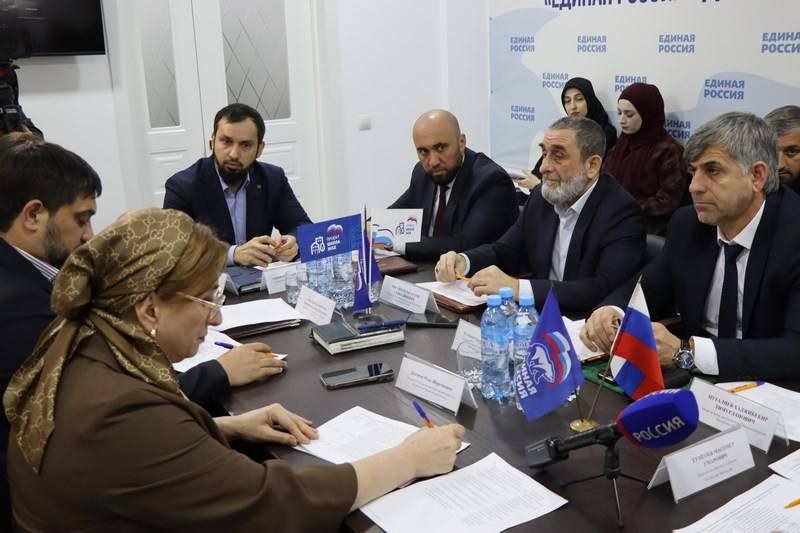 Председатель Народного Собрания РИ Магомет Тумгоев провел прием граждан по вопросам ЖКХ Председатель Народного Собрания РИ Магомет Тумгоев провел прием граждан по вопросам ЖКХ