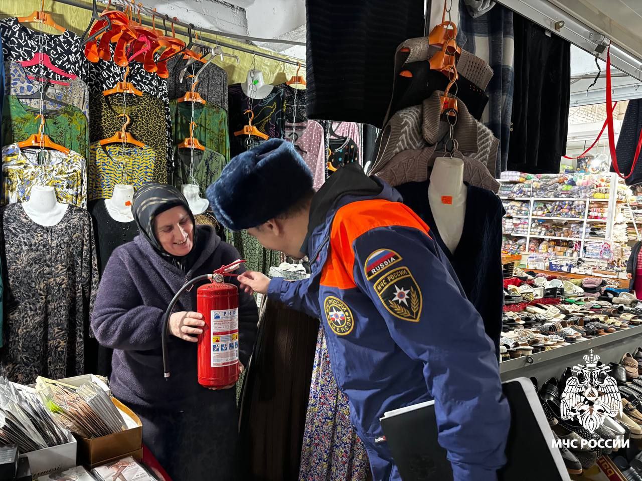 Повторная проверка госпожнадзора: нарушения на рынке «Фабрика» устранены Повторная проверка госпожнадзора: нарушения на рынке «Фабрика» устранены