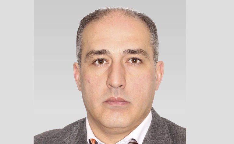 Главу Нацбанка Ингушетии — республиканского отделения ЦБ — Магомед-Бека Ужахова арестовали по обвинению в злоупотреблении должностными полномочиями из личной заинтересованности (ч. 1, ст. 285 УК), сообщает объединенная...