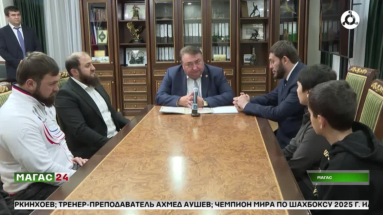 Владимир Сластенин вручил Почётные грамоты Правительства спортсменам и тренерам Ингушетии