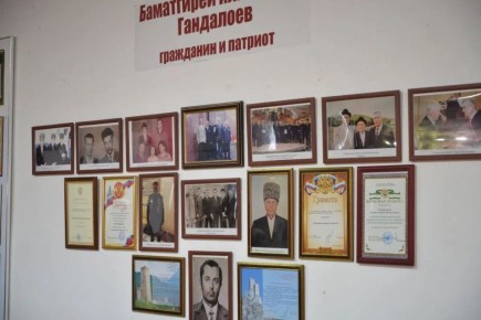 В музее краеведения Ингушетии открылась выставка к юбилею Баматгирея Гандалоева
