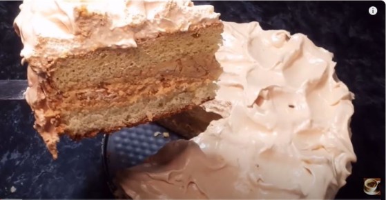 Нежный торт-пирог с апельсиновым кремом: новинка для вечернего чаепития