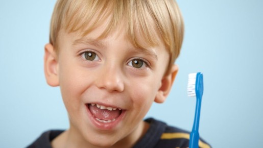 Вы этого не знали: одна деталь делает зубную щетку опасной