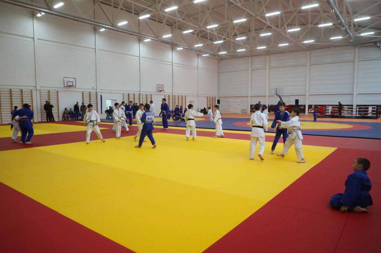 В с.п. Барсуки открыли первый физкультурно-оздоровительный комплекс В с.п. Барсуки открыли первый физкультурно-оздоровительный комплекс