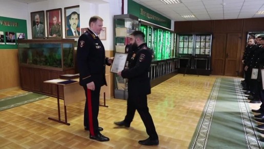 ВИДЕО: Награждение лучших участковых региона Министром внутренних дел по Республике Ингушетия Владимиром Котовым
