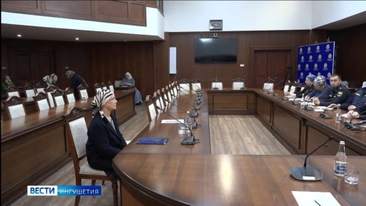 Детский омбудсмен Ингушетии взяла на особый контроль обращения многодетных и малоимущих семей