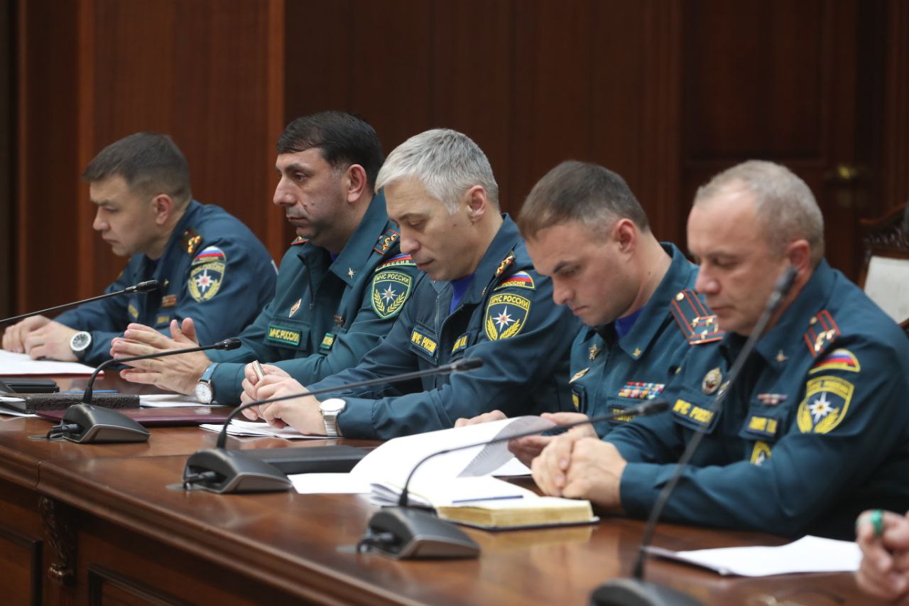 В Ингушетии обеспечена готовность к зиме и новогодним праздникам В Ингушетии обеспечена готовность к зиме и новогодним праздникам