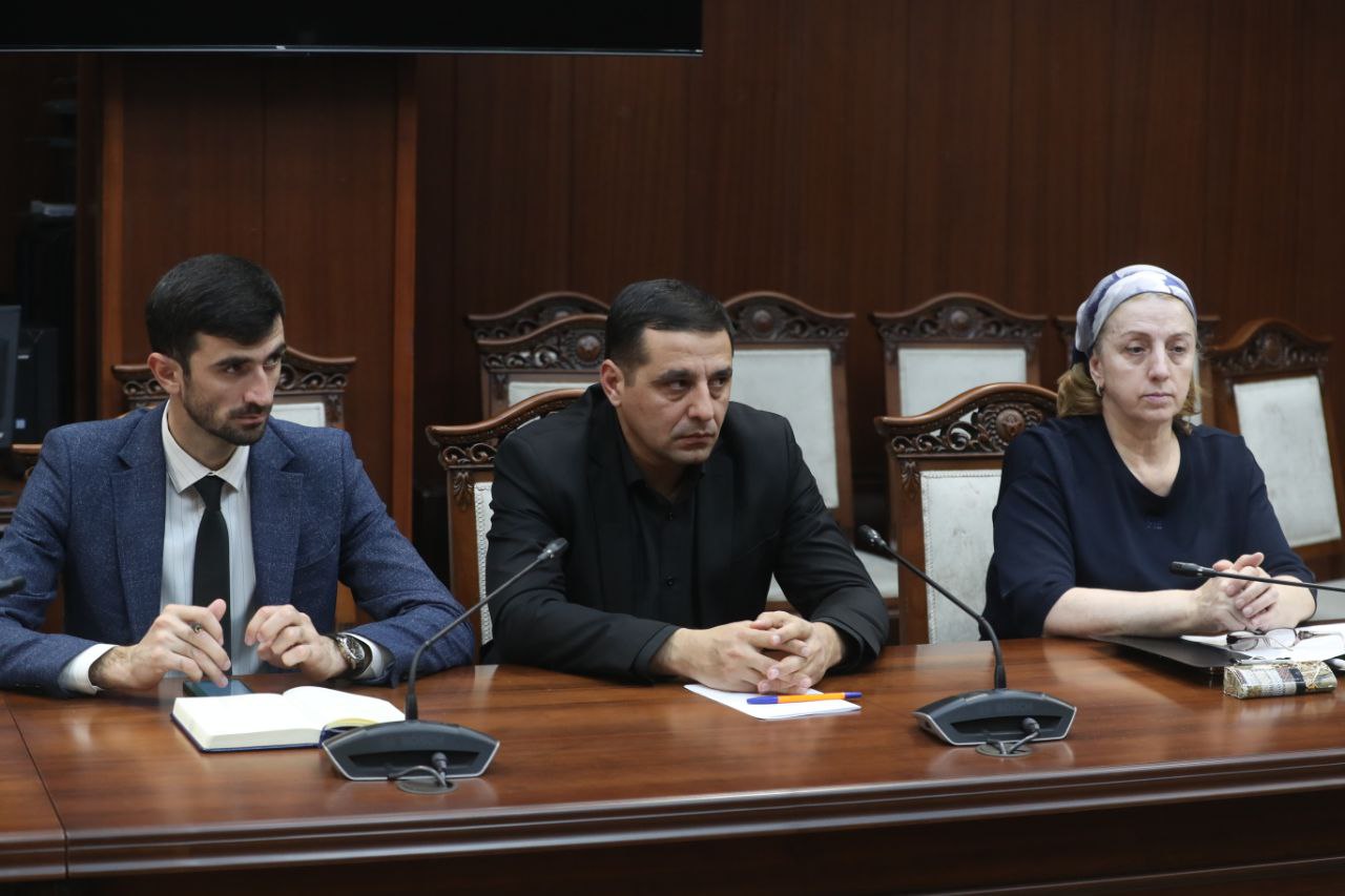 В Ингушетии обеспечена готовность к зиме и новогодним праздникам В Ингушетии обеспечена готовность к зиме и новогодним праздникам