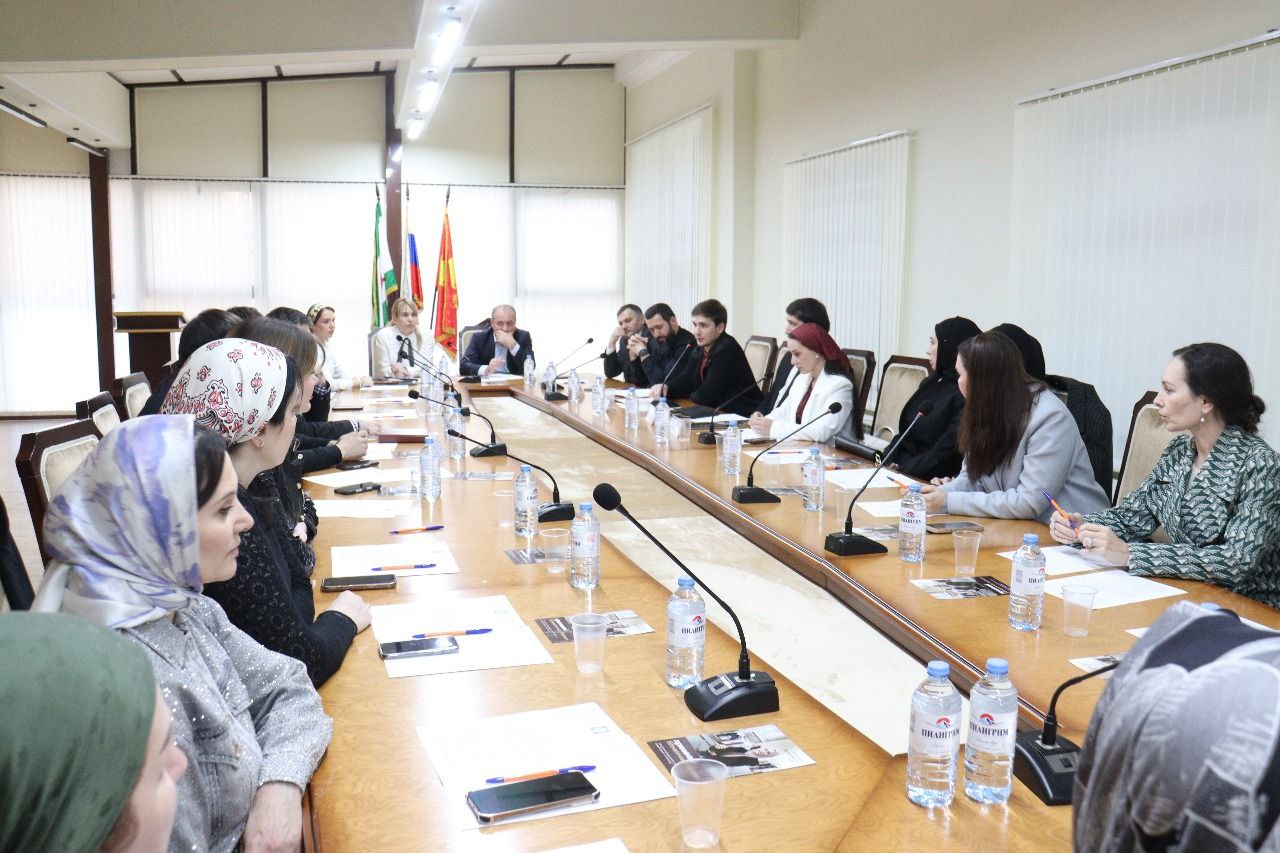 В администрации г. Магас состоялся семинар, посвященный актуальным мерам поддержки и развитию малого и среднего предпринимательства