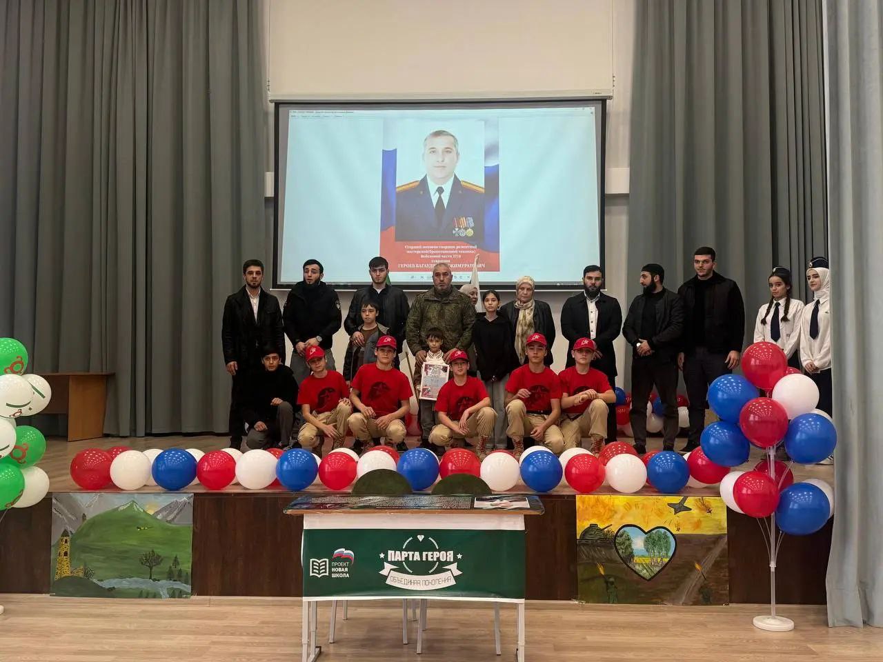 В школе Сунжи открыли «Парту Героя» памяти участника СВО Багаудина Героева