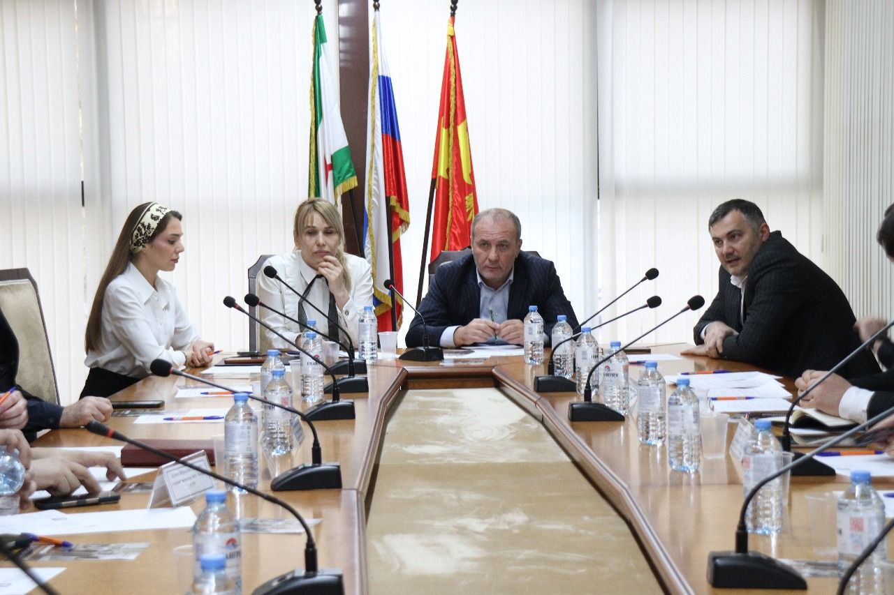 В администрации г. Магас состоялся семинар, посвященный актуальным мерам поддержки и развитию малого и среднего предпринимательства В администрации г. Магас состоялся семинар, посвященный актуальным мерам поддержки и развитию малого и среднего предпринимательства