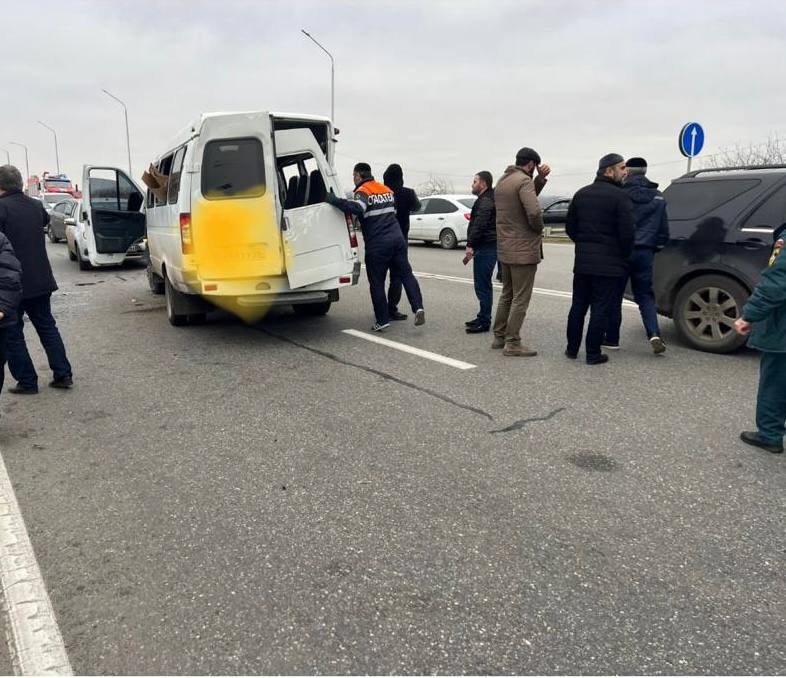 В 08:25 по (мск) 05.12.2025 года в Центр обработки вызовов «Служба 112» поступило сообщение о дорожно-транспортном происшествии при въезде в г. Магас В 08:25 по (мск) 05.12.2025 года в Центр обработки вызовов «Служба 112» поступило сообщение о дорожно-транспортном происшествии при въезде в г. Магас