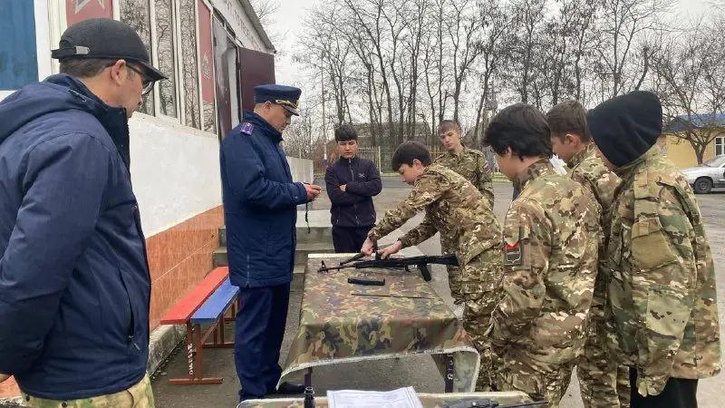 В центре «Авангард» Ингушетии проходят военные сборы для старшеклассников