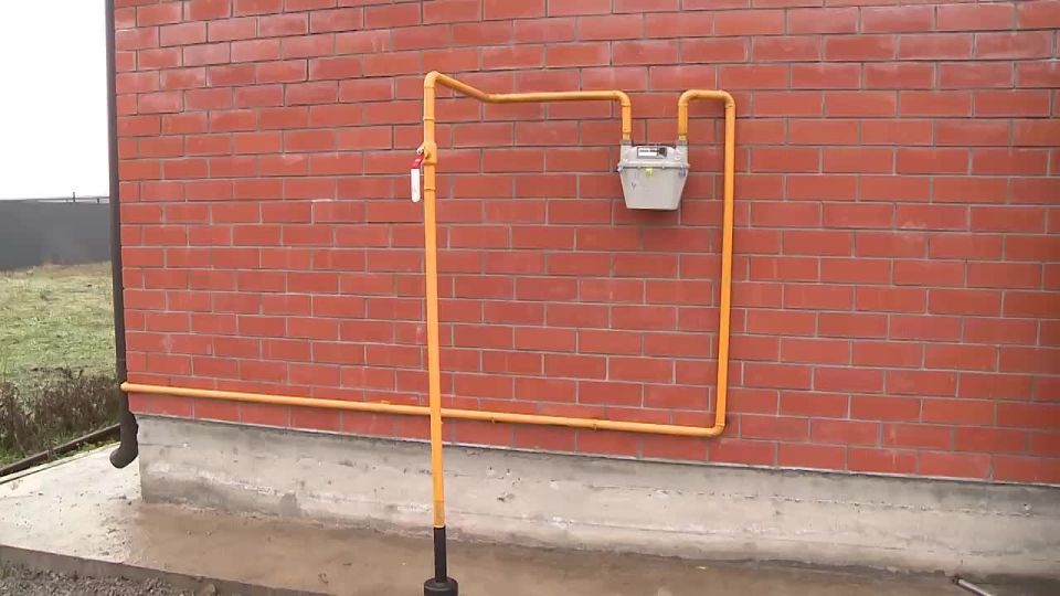 В Нижних Ачалуках газифицировали дом семьи героя СВО