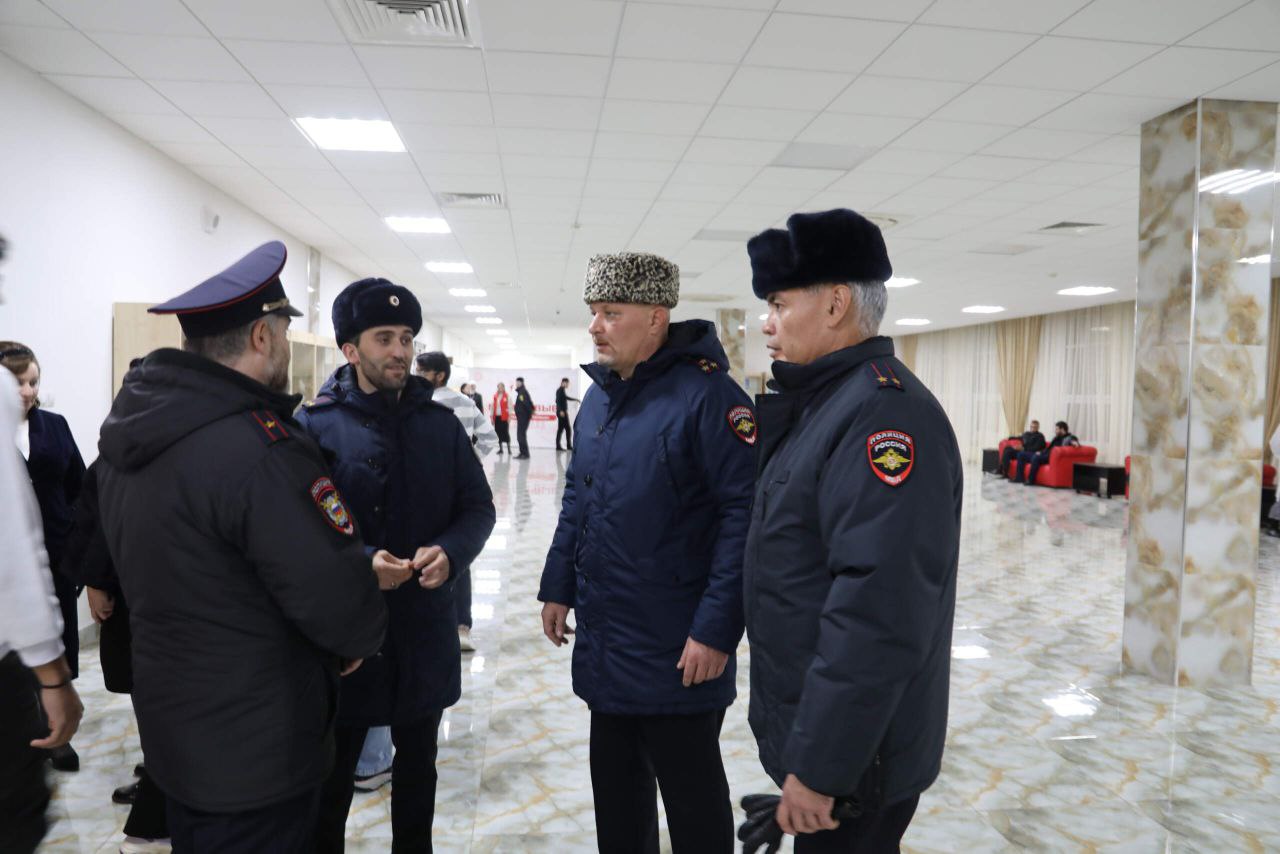 Подростки, состоящие на учете в ПДН, и дети погибших сотрудников посетили Всероссийский фестиваль «Звучи» Подростки, состоящие на учете в ПДН, и дети погибших сотрудников посетили Всероссийский фестиваль «Звучи»