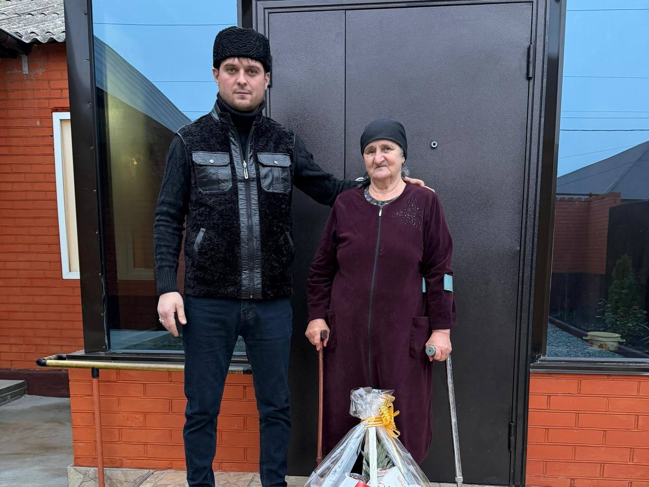 По поручению Главы Республики Ингушетия Махмуд-Али Калиматова в связи с Днем Героев Отечества в Малгобекском районе продолжается передача продуктовых корзин семьям участников СВО По поручению Главы Республики Ингушетия Махмуд-Али Калиматова в связи с Днем Героев Отечества в Малгобекском районе продолжается передача продуктовых корзин семьям участников СВО