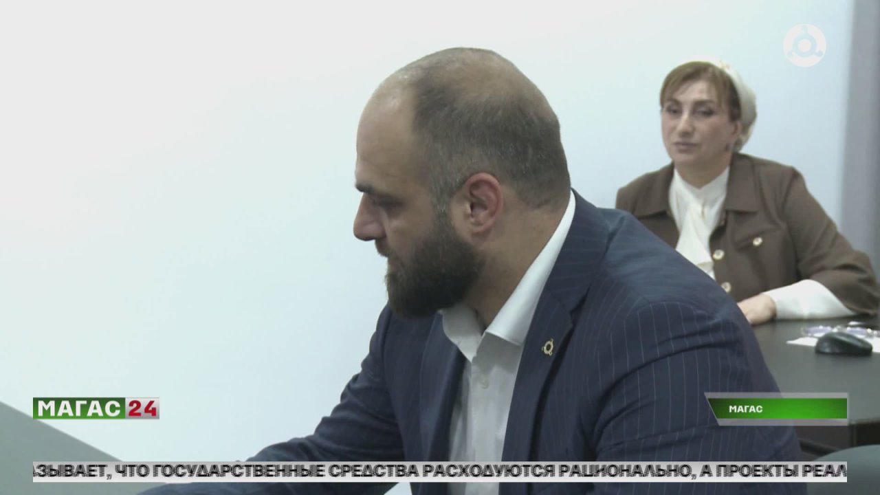 Глава Ингушетии провел личный прием граждан