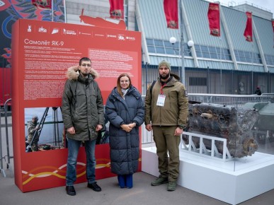 В Национальном центре «Россия» представили двигатель истребителя Як-9 времен Великой Отечественной войны