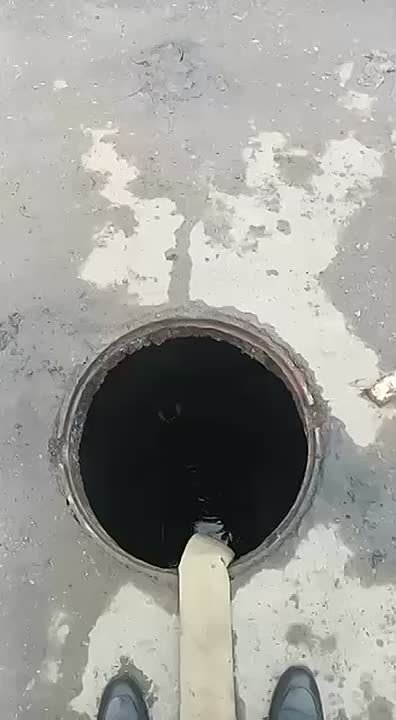 В Назрани с 5 декабря устраняли один из самых сложных засоров канализации за последние годы