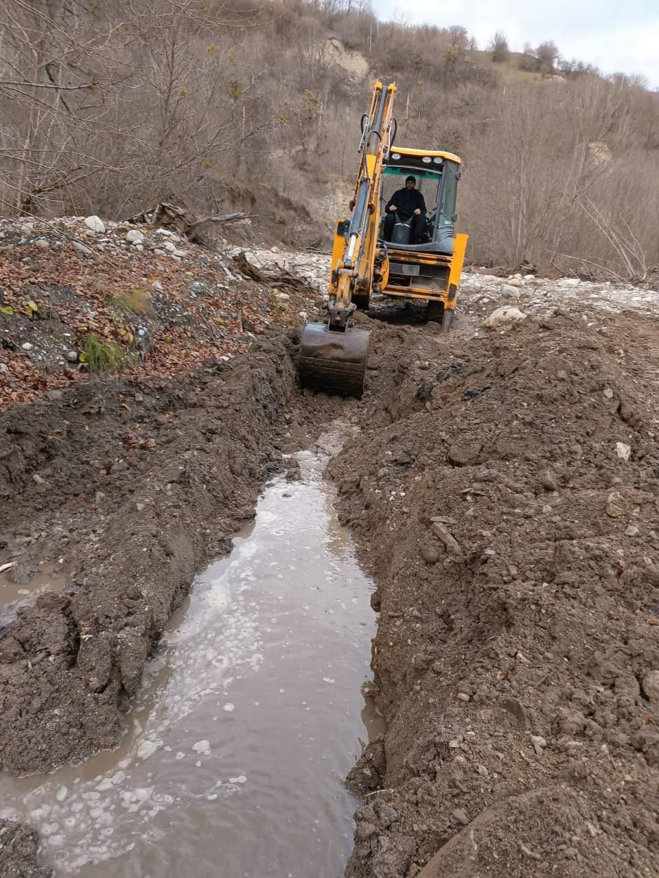 Проведена расчистка русла реки Фортанга в сельском поселении Даттых Проведена расчистка русла реки Фортанга в сельском поселении Даттых