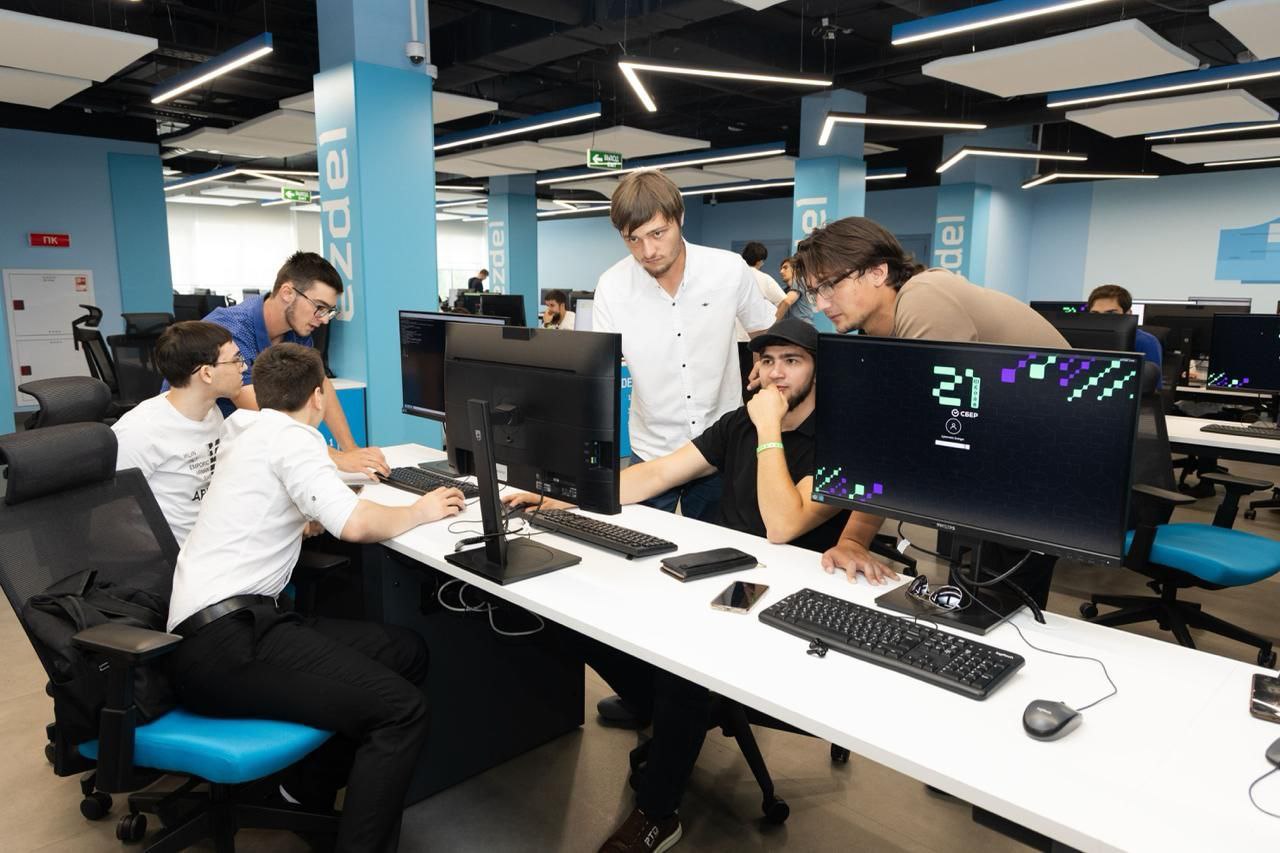 «Школа 21» запускает три новых ИТ-направления и ускоренный отбор