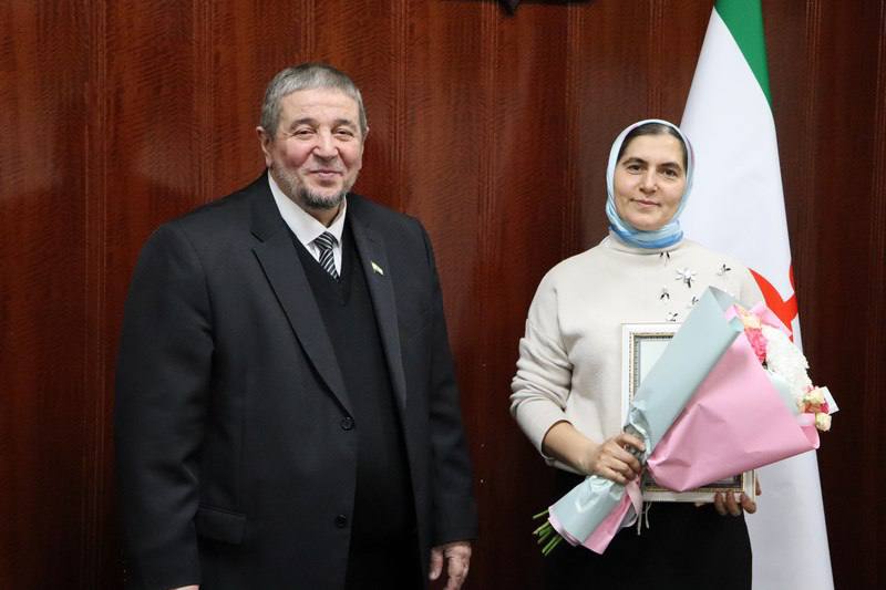 В Народном Собрании состоялось церемония награждения В Народном Собрании состоялось церемония награждения