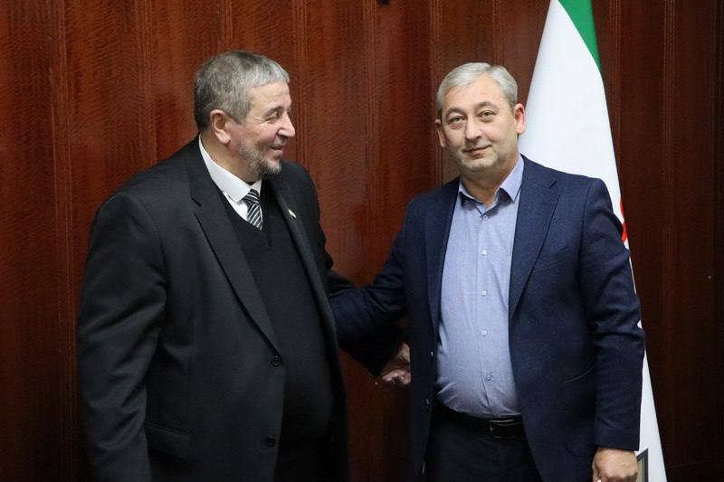 В Народном Собрании состоялось церемония награждения В Народном Собрании состоялось церемония награждения