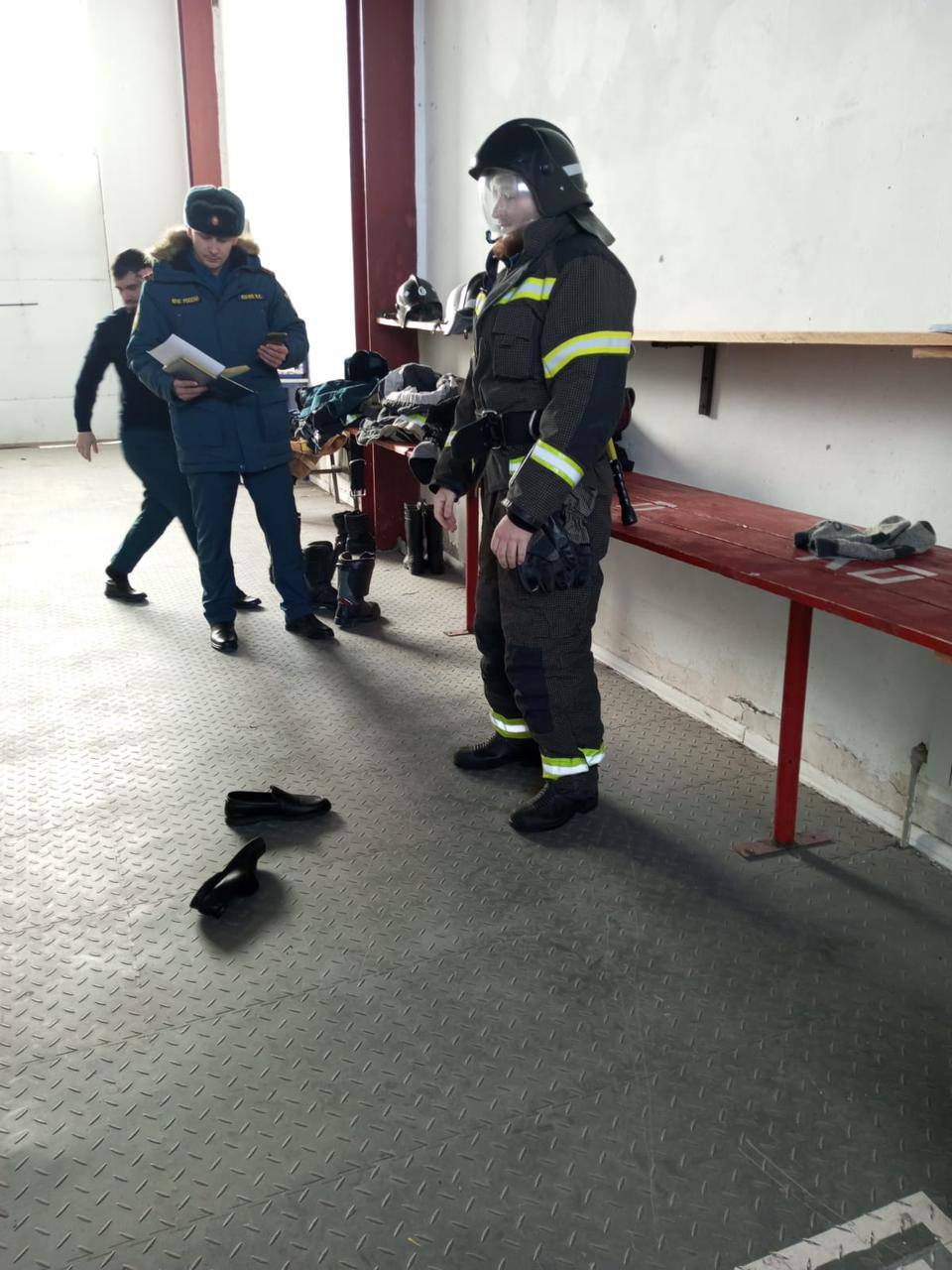 Пожарные сдали экзамен на профпригодность Пожарные сдали экзамен на профпригодность