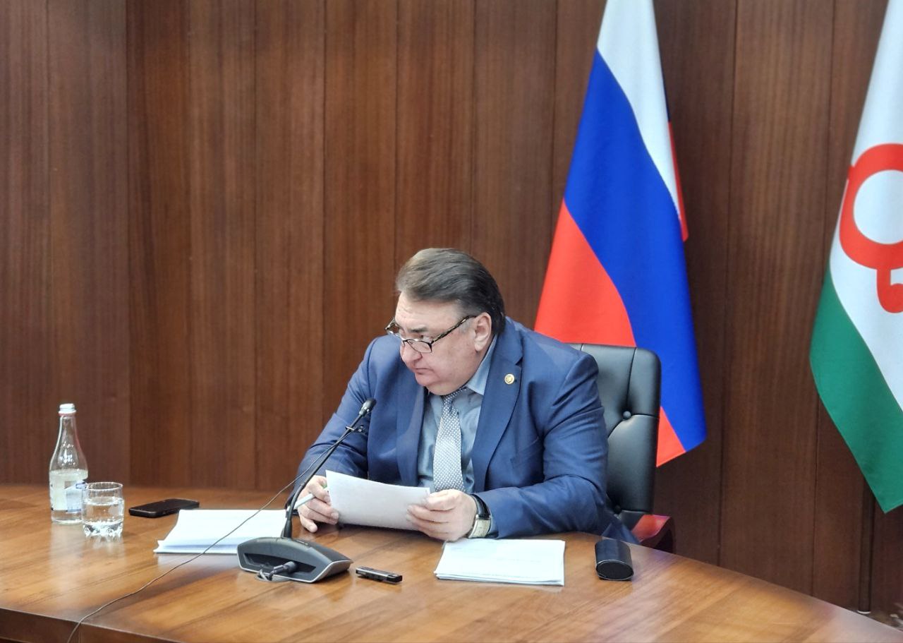 Заседание комиссии по БДД: медицинская помощь при ДТП становится эффективнее Заседание комиссии по БДД: медицинская помощь при ДТП становится эффективнее