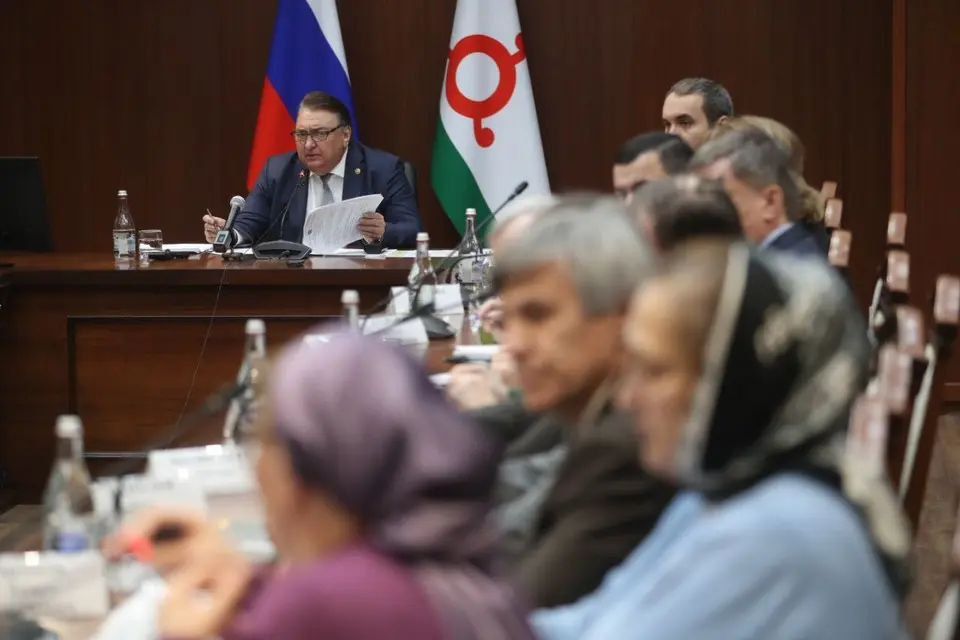 ����� 100 ���������� ����������� ��� ����� ������������� ����������