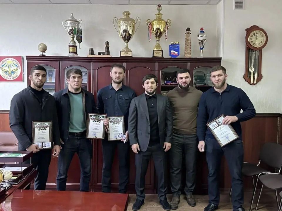В Минспорта Ингушетии чествовали бойцов MMA, отмеченных спортивными званиями