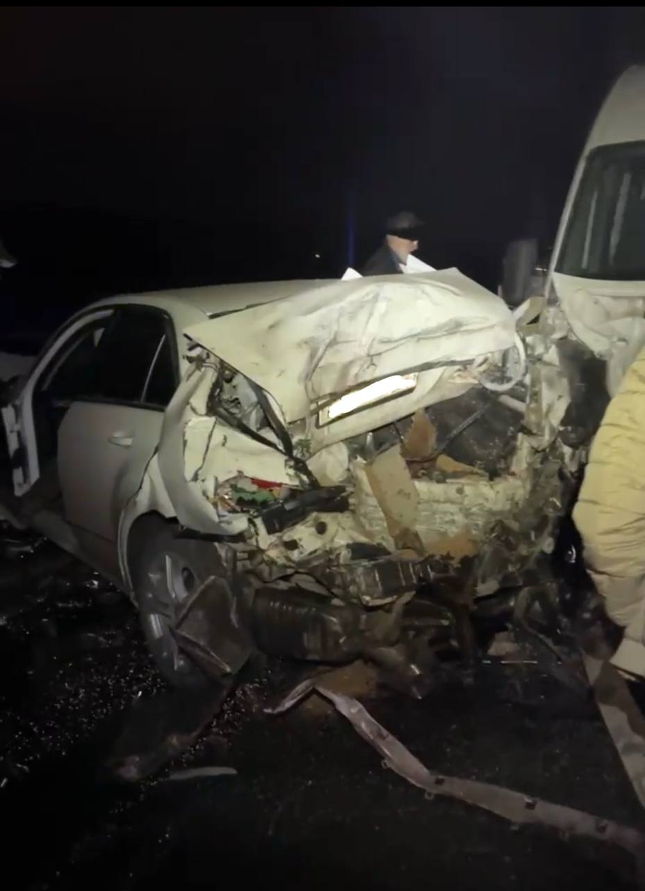 В 19:36 по (мск) 04.01.2026 года в Центр обработки вызовов «Служба 112» поступило сообщение о дорожно-транспортном происшествии по автодороге ФАД Р-217 "Кавказ" на 590 км В 19:36 по (мск) 04.01.2026 года в Центр обработки вызовов «Служба 112» поступило сообщение о дорожно-транспортном происшествии по автодороге ФАД Р-217 "Кавказ" на 590 км