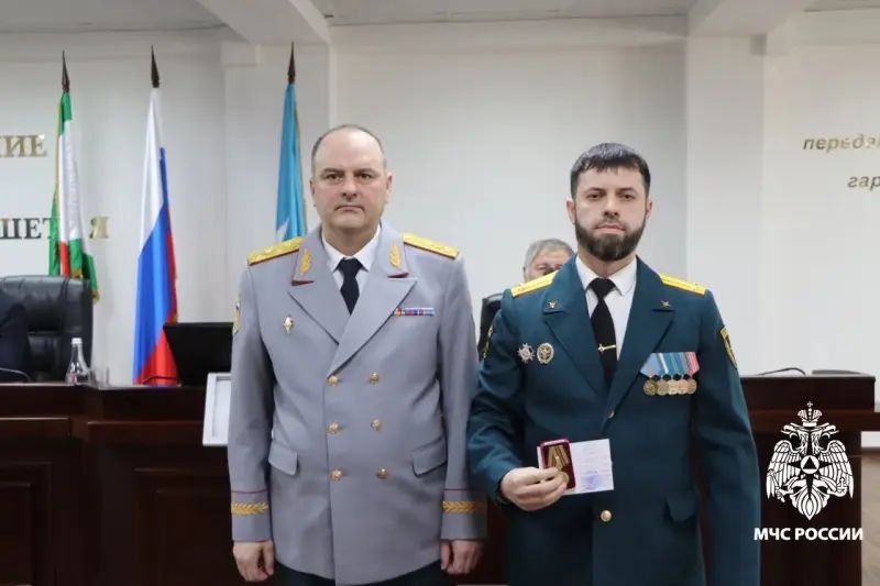 Лучшим оперативным дежурным ЦУКС МЧС по Ингушетии признан Шамсудин Яндиев