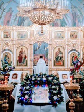 Со светлым праздником Рождества Христова!